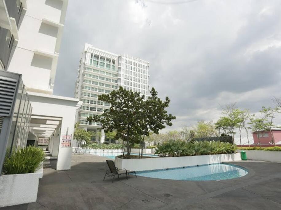Homestay Ttdi Adina 710 Shah Alam,Sek 13,Msu,3Bedroooms Eksteriør bilde